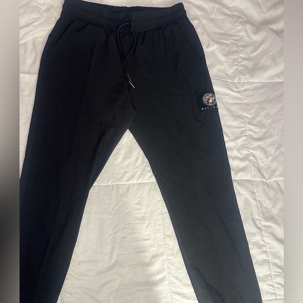 Women's Buc-ees Black Jogger Pants with pockets and cheetah beaver Size S